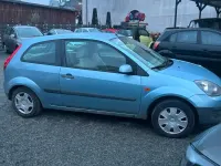 Gebraucht Ford Fiesta 97 PS (71 kW) 2006 Blau Kleinwagen