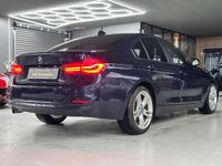 Gebraucht BMW 318 Advantage 150 PS (110 kW) 2017 Blau Limousine