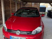 Gebraucht VW Golf 105 PS (77 kW) 2011 Rot Cabrio