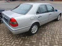Gebraucht Mercedes C220 Elegance 150 PS (110 kW) 1994 Silber Limousine