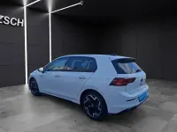 Gebraucht VW Golf VIII R-line 150 PS (110 kW) 2025 Weiß Limousine