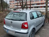 Gebraucht VW Polo 75 PS (55 kW) 2004 Silber Kleinwagen
