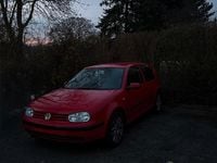 Gebraucht VW Golf IV 116 PS (85 kW) 2003 Rot Kleinwagen
