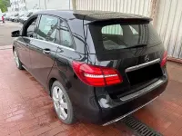 Gebraucht Mercedes B180 122 PS (89 kW) 2016 Kosmosschwarz Van / Kleinbus