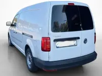 Second-hand VW Caddy 102 CP (75 kW) 2019 Alb Monovolum
