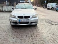 Gebraucht BMW 320 150 PS (110 kW) 2006 Silber Kombi