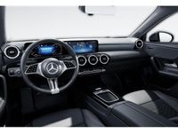 Gebraucht Mercedes A180 Progressive 136 PS (100 kW) 2024 Schwarz Limousine