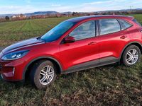 Gebraucht Ford Kuga Titanium 120 PS (88 kW) 2022 Rot SUV