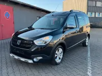 Gebraucht Dacia Dokker Stepway 116 PS (85 kW) 2017 Schwarz Van / Kleinbus