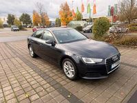 Gebraucht Audi A4 Ambiente 150 PS (110 kW) 2017 Blau Limousine