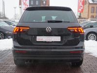 Gebraucht VW Tiguan Comfortline 150 PS (110 kW) 2019 Grau SUV