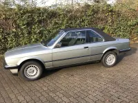 Gebraucht BMW 320 125 PS (91 kW) 1983 Cabrio