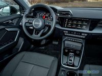 Gebraucht Audi A3 Ambiente 116 PS (85 kW) 2025 Brillantschwarz Limousine