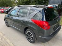 Gebraucht Peugeot 207 95 PS (69 kW) 2009 Grau Kombi