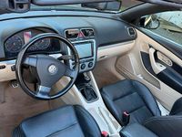 Gebraucht VW Eos 115 PS (84 kW) 2008 Schwarz Cabrio