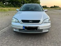 Gebraucht Opel Astra 75 PS (55 kW) 1999 Silber Limousine