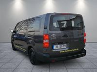 Gebraucht Toyota Proace Verso Comfort 144 PS (105 kW) 2022 Grau Kombi