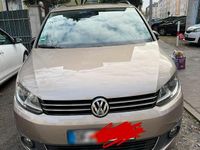 Gebraucht VW Touran 140 PS (102 kW) 2012 Gelb Van / Kleinbus