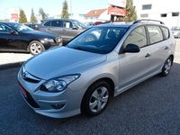 Gebraucht Hyundai i30 Edition 109 PS (80 kW) 2011 Silber Kombi