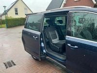 Second-hand VW Sharan 140 CP (102 kW) 2013 Albastru Monovolum