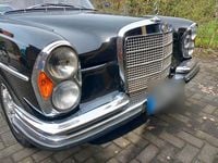 Gebraucht Mercedes S280 140 PS (102 kW) 1971 Schwarz Limousine