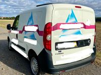 Second-hand Opel Combo 88 CP (64 kW) 2017 Alb Monovolum