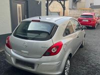 Gebraucht Opel Corsa 60 PS (44 kW) 2009 Silber Kleinwagen