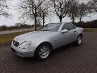 Second-hand Mercedes SLK200 136 CP (100 kW) 1998 Argintiu Cabrio