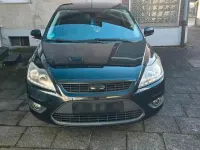 Gebraucht Ford Focus 100 PS (73 kW) 2010 Schwarz Coupé