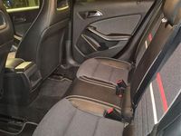 Gebraucht Mercedes A180 Style 166 PS (122 kW) 2014 Schwarz Limousine