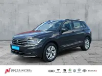 Gebraucht VW Tiguan Life 200 PS (147 kW) 2022 Uranograu SUV