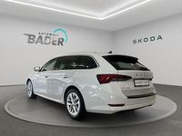 Gebraucht Skoda Octavia Style 150 PS (110 kW) 2023 Weiß Kombi