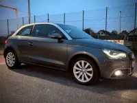 Gebraucht Audi A1 Ambition 122 PS (89 kW) 2012 Grau Kleinwagen