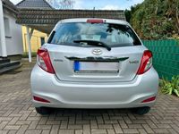 gebraucht Toyota Yaris Automatik, 1,33-I-Dual -VVT-i Multidrive, 99 PS