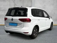 Gebraucht VW Touran Goal 150 PS (110 kW) 2025 Pure white Van / Kleinbus