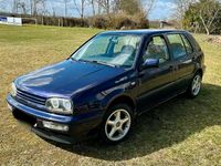 Gebraucht VW Golf III 100 PS (73 kW) 1997 Violet Limousine