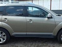 Gebraucht Mitsubishi Outlander 170 PS (125 kW) 2009 Beige SUV