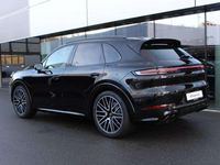 Neu Porsche Cayenne GTS 500 PS (367 kW) 2026 Chromitschwarzmetallic SUV