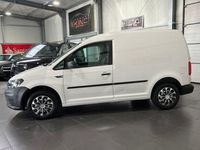 Gebraucht VW Caddy 75 PS (55 kW) 2020 Weiß Van / Kleinbus