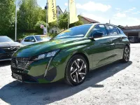 Gebraucht Peugeot 308 Allure 150 PS (110 kW) 2022 Olivinegrün metallic (metallic) Limousine