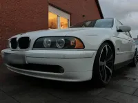 Gebraucht BMW 523 170 PS (125 kW) 2001 Weiß Limousine