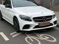 Gebraucht Mercedes C220 194 PS (142 kW) 2018 Weiß Kombi