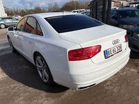 Gebraucht Audi A8 Design 371 PS (272 kW) 2010 Weiß Limousine