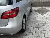 Gebraucht Mercedes B180 109 PS (80 kW) 2016 Grau Kleinwagen