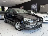 Gebraucht VW Polo Comfortline 90 PS (66 kW) 2015 Schwarz Limousine