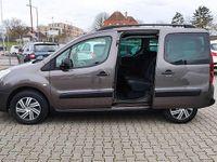Gebraucht Citroën Berlingo XTR 120 PS (88 kW) 2016 Braun Van / Kleinbus