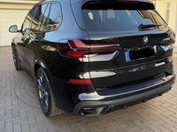 Gebraucht BMW X5 M Sport 299 PS (219 kW) 2023 Schwarz SUV
