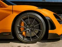 Gebraucht McLaren 765LT 751 PS (552 kW) 2023 Orange Cabrio