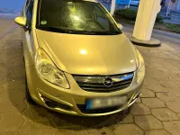 Gebraucht Opel Corsa 85 PS (62 kW) 2009 Gold Kleinwagen