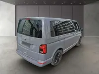 Gebraucht VW Multivan Generation Six 204 PS (150 kW) 2022 Pure grey Van / Kleinbus